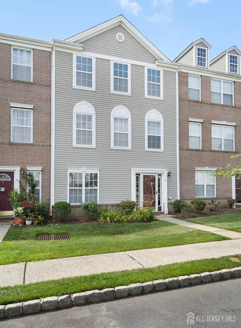 95 Woodlake Drive, Sayreville, NJ 08859 - MLS#: 2601544R