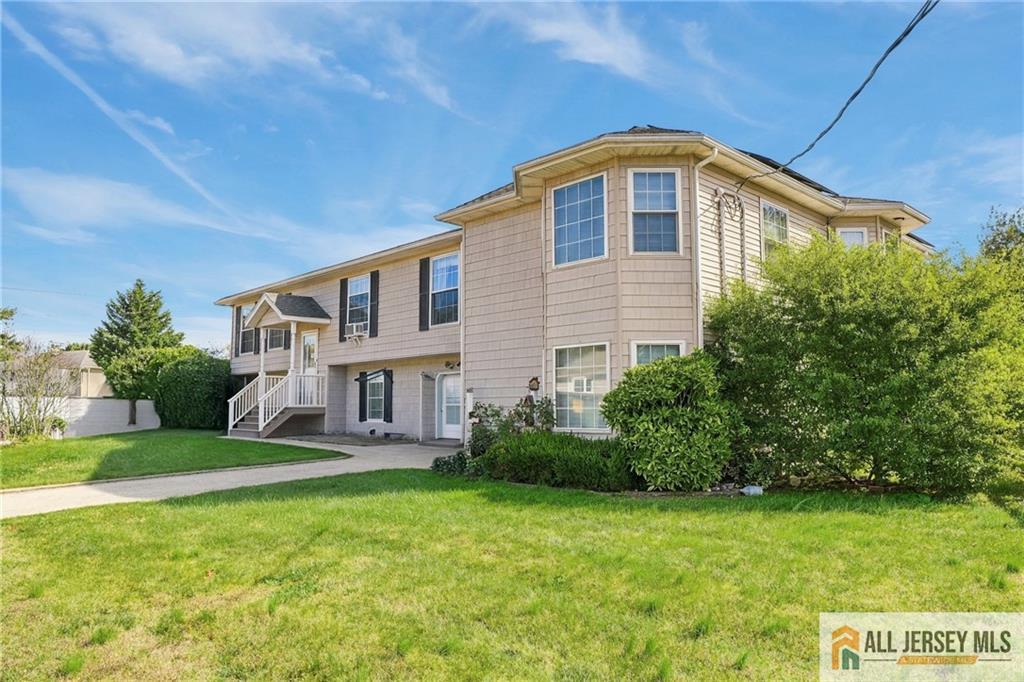 4 Rowland Place