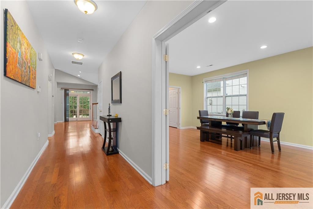 3 Lily Lane, Piscataway, New Jersey image 4
