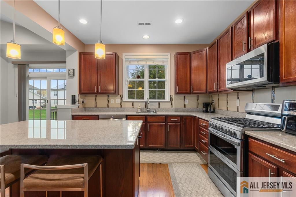 3 Lily Lane, Piscataway, New Jersey image 8
