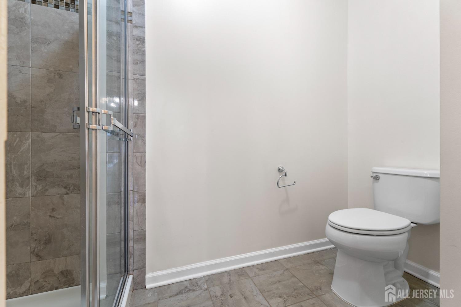 434 Micali Way, South Plainfield, New Jersey image 32