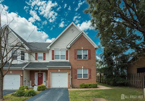 Townhouse For Rent - 315 Birch Court<br/> New Brunswick, NJ 08901
