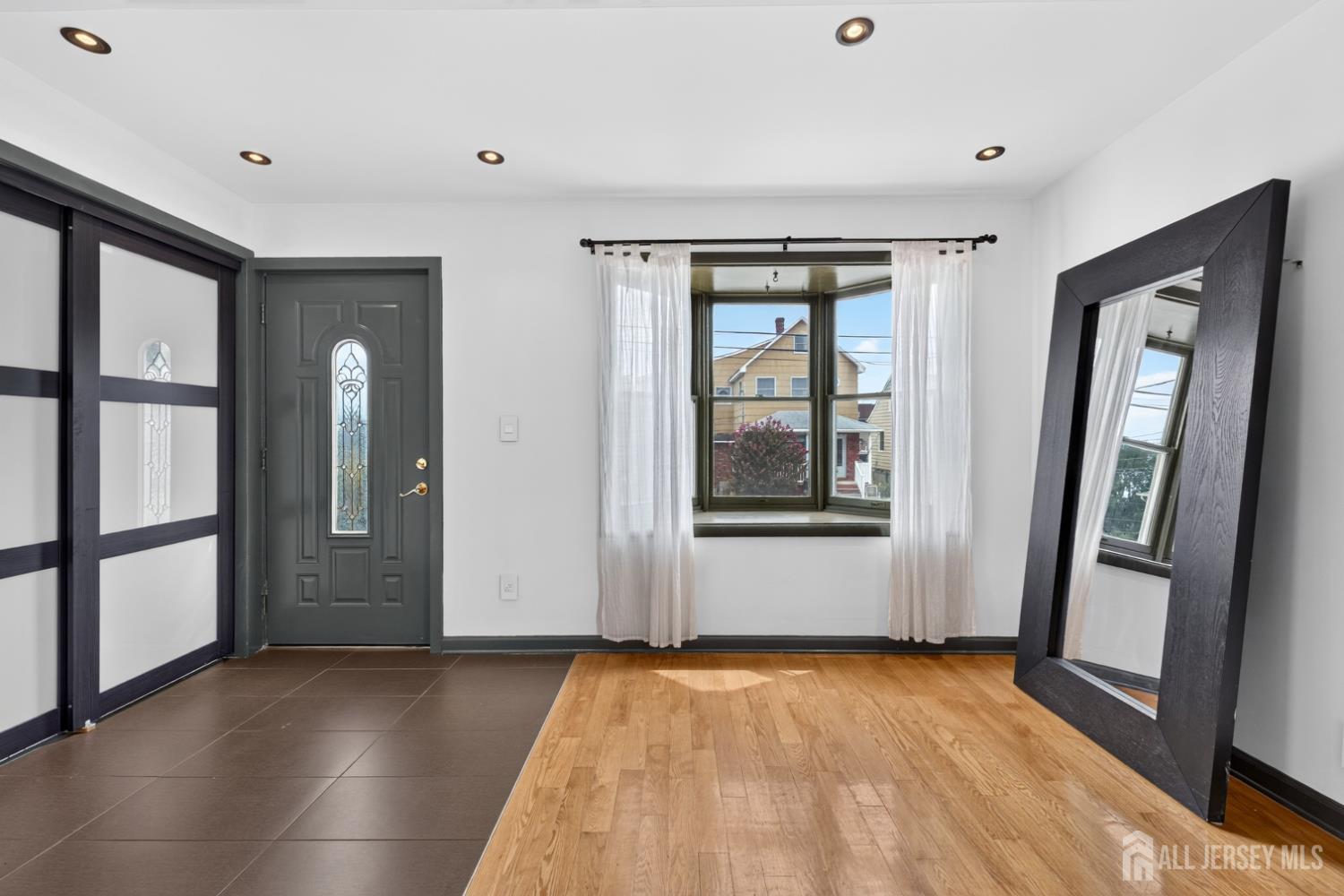 1 Clark Street