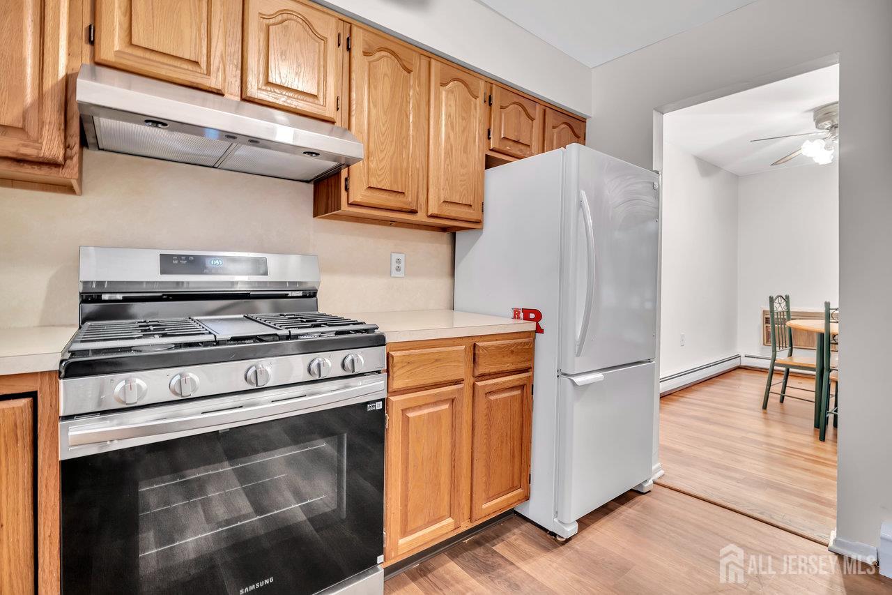 402 Cranbury Road #8, East Brunswick, New Jersey image 13