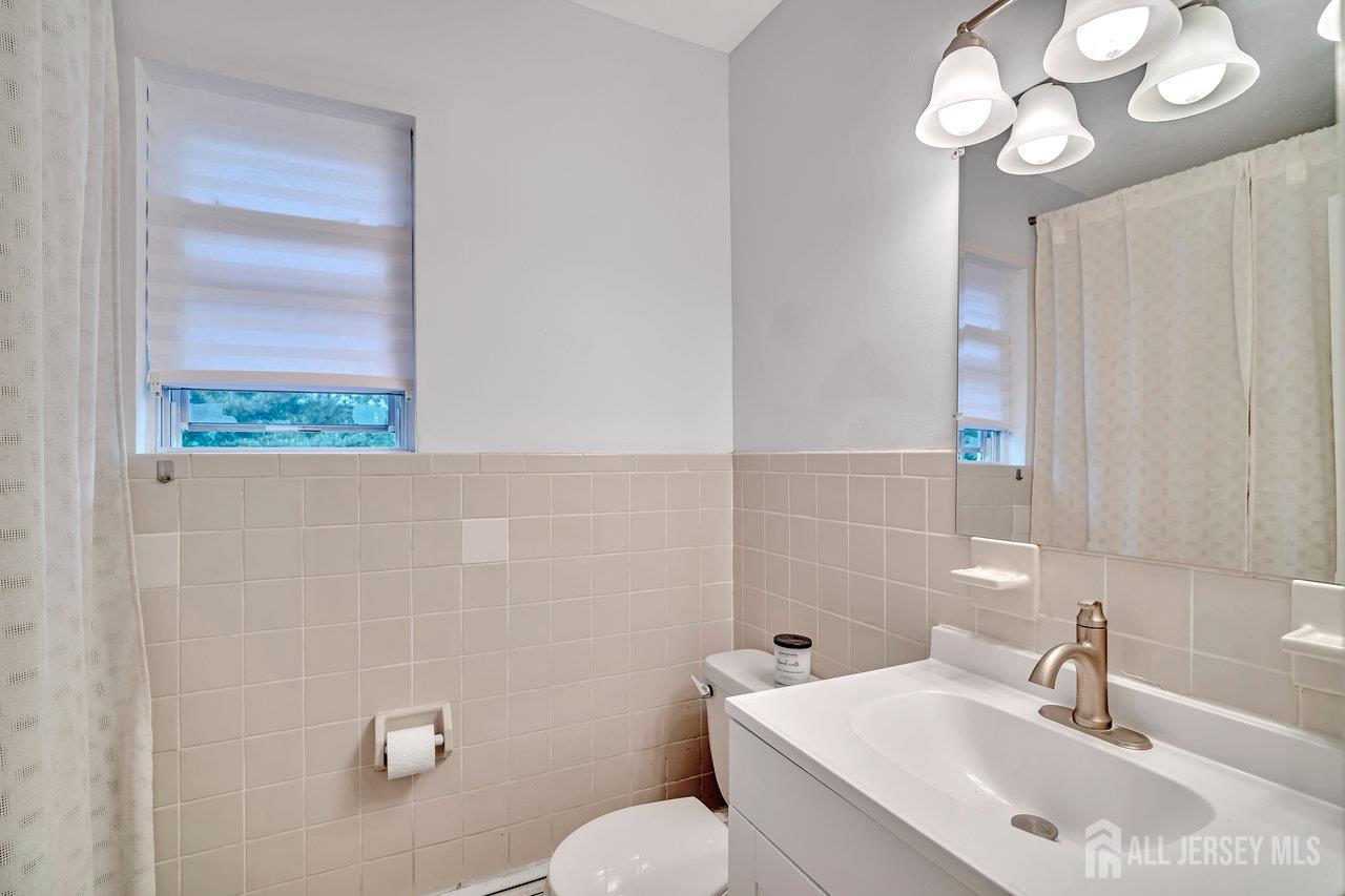 402 Cranbury Road #8, East Brunswick, New Jersey image 25
