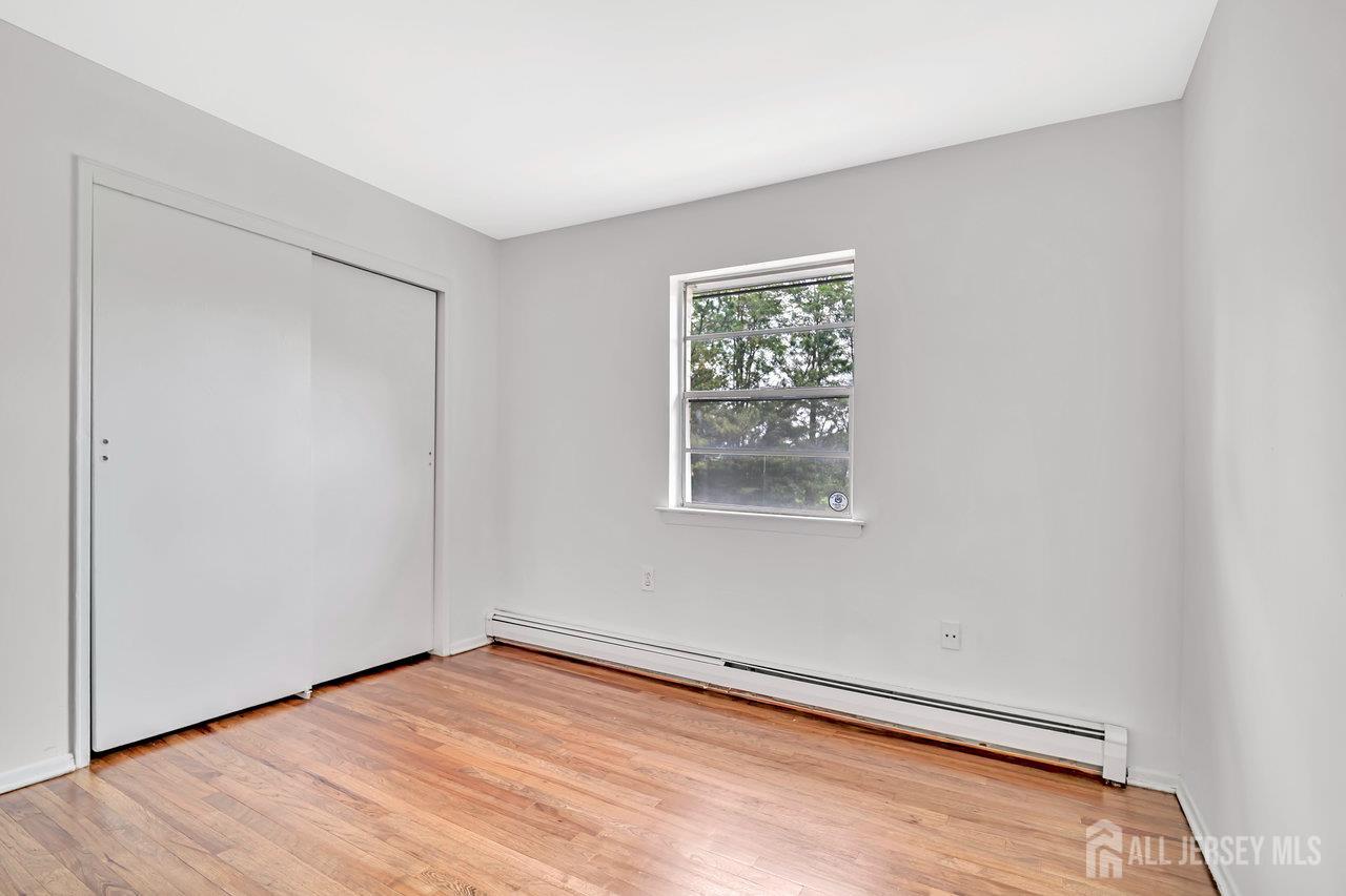 402 Cranbury Road #8, East Brunswick, New Jersey image 22