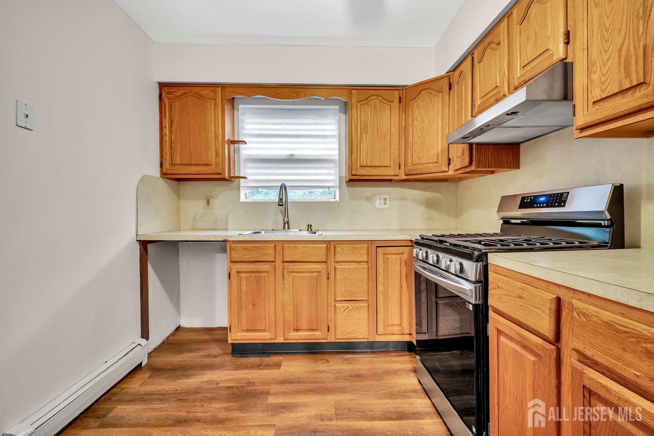 402 Cranbury Road #8, East Brunswick, New Jersey image 12