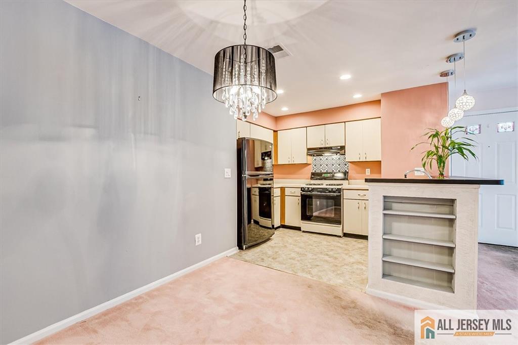 331 Cozzens Court #331, East Brunswick, New Jersey image 7