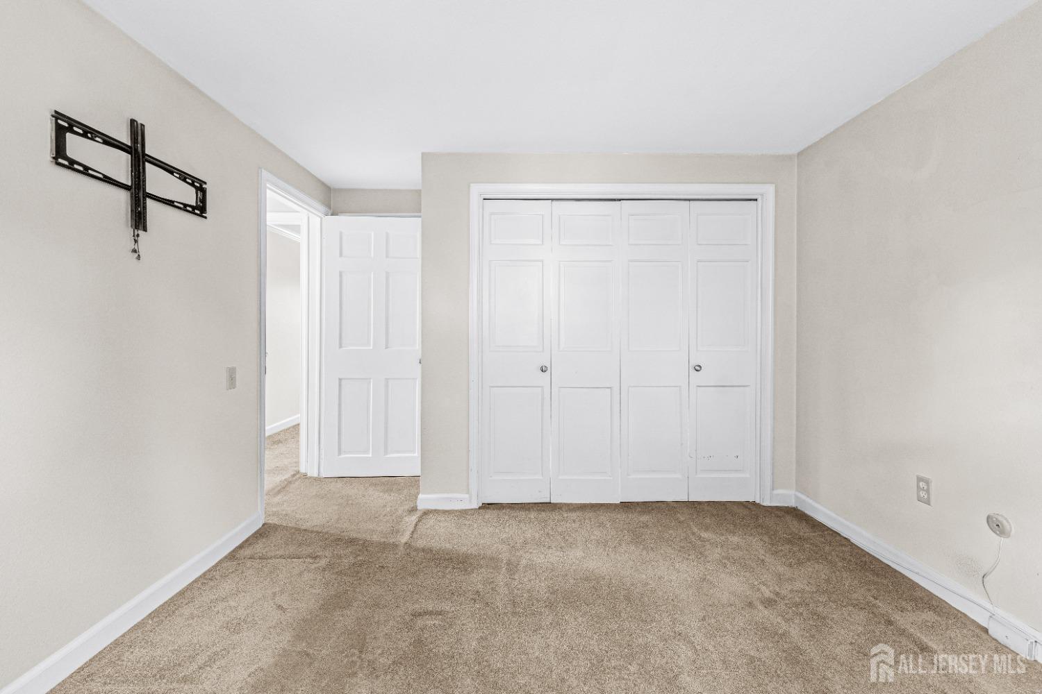 19 Rossmoor Drive, Monroe Township, New Jersey image 10