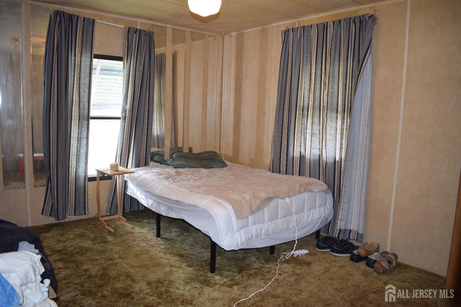 1 Deer Brook Boulevard, North Brunswick, New Jersey image 8