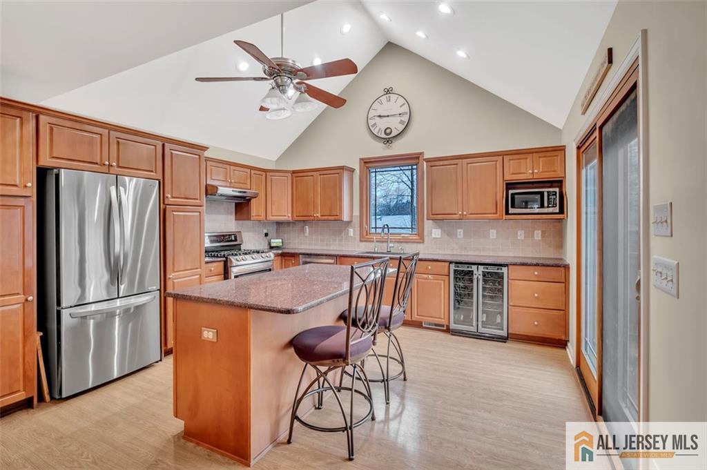 77 Sharon Avenue, Edison, New Jersey image 8