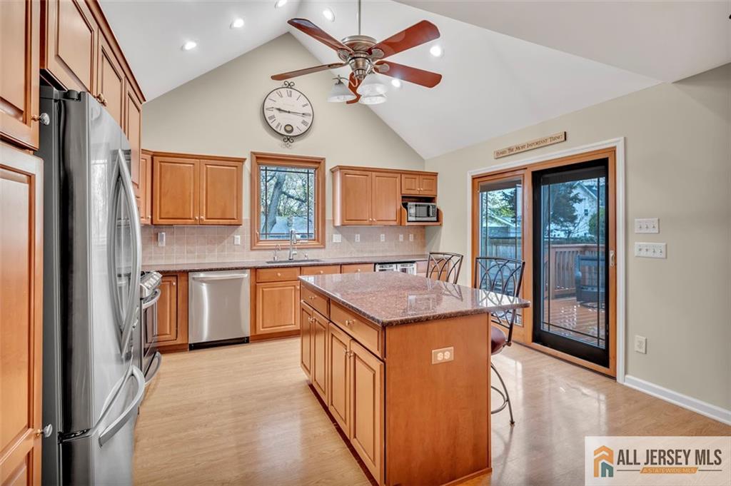77 Sharon Avenue, Edison, New Jersey image 9