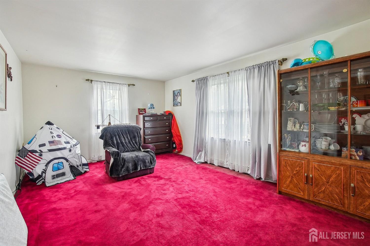 30 Kenmore Road, Edison, New Jersey image 13