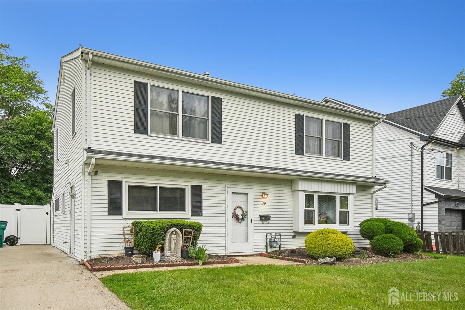 30 Kenmore Road, Edison, New Jersey image 2