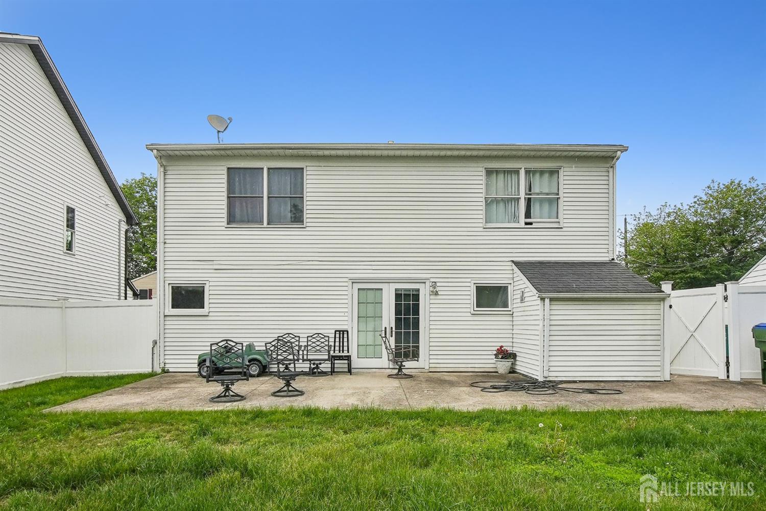 30 Kenmore Road, Edison, New Jersey image 21