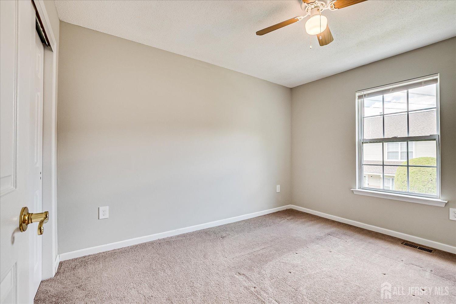 922 Thomas Avenue, North Brunswick, New Jersey image 27