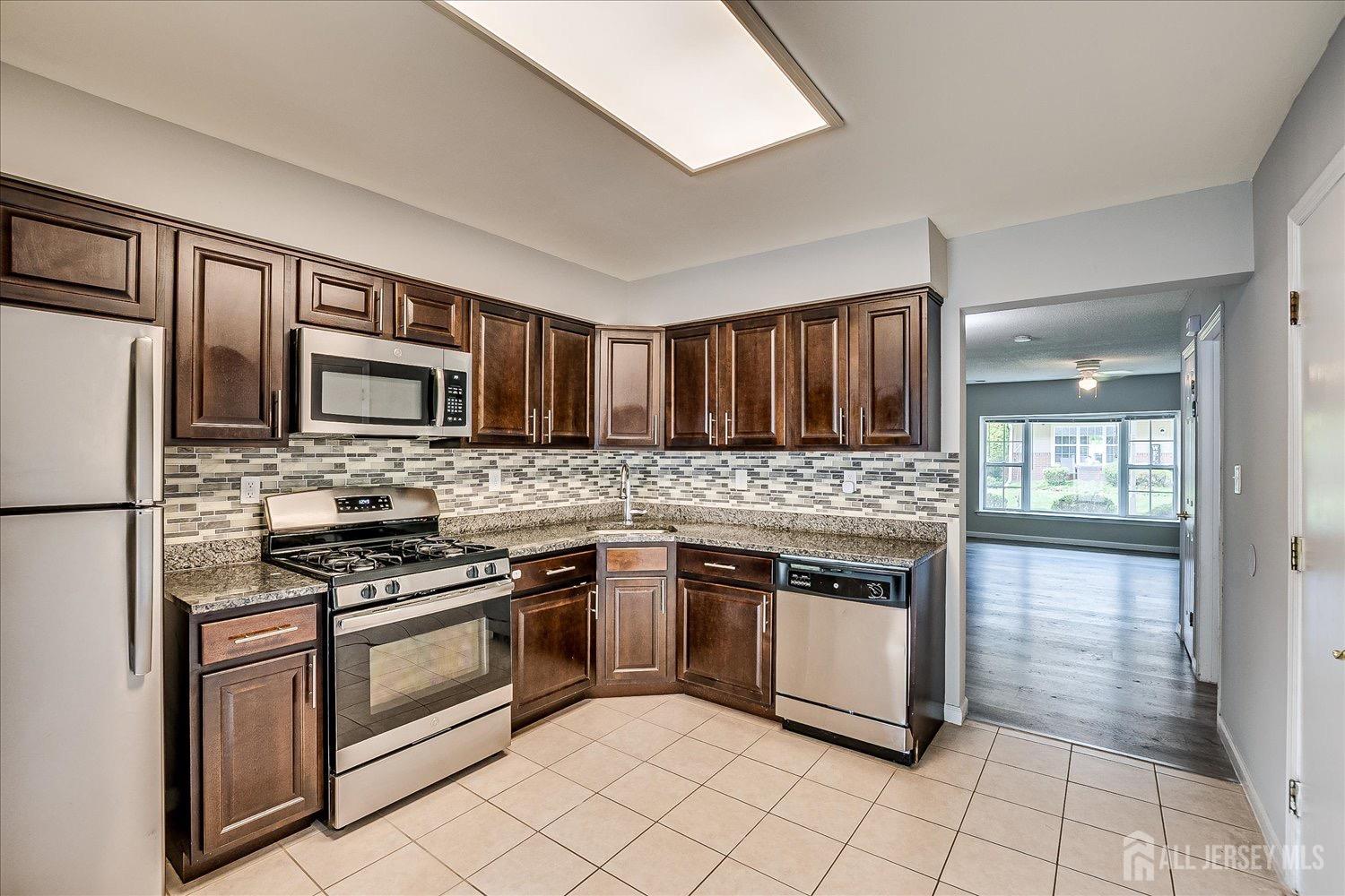 922 Thomas Avenue, North Brunswick, New Jersey image 14