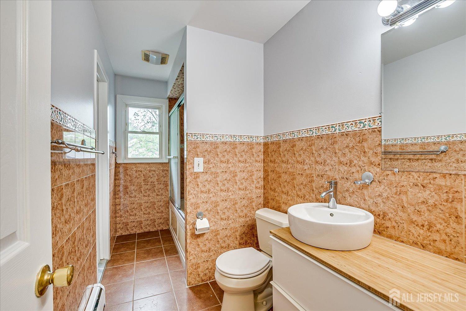 878 Beatrice Parkway, Edison, New Jersey image 20