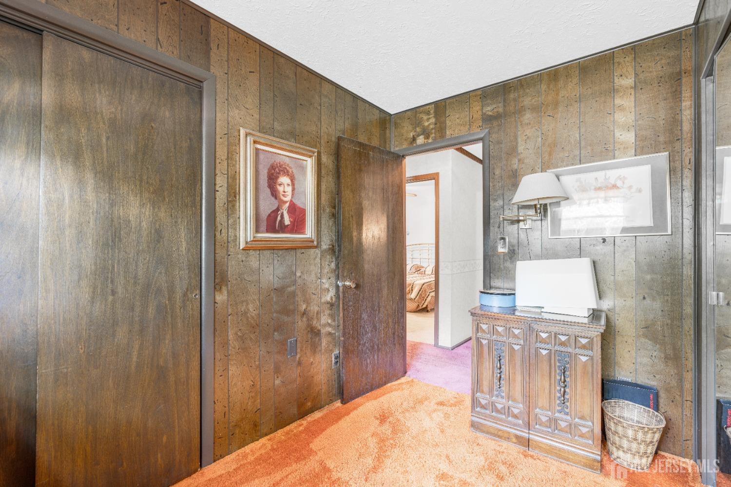 92 Maplewood Avenue, Edison, New Jersey image 29