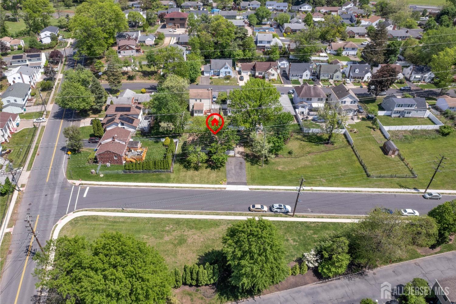 92 Maplewood Avenue, Edison, New Jersey image 44