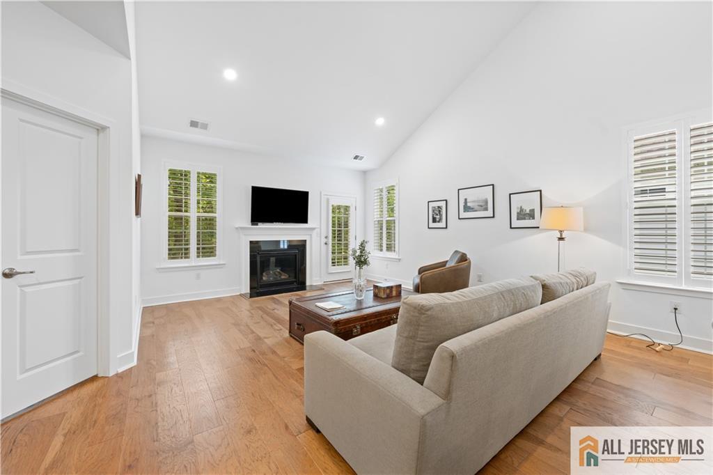 55 Longwood Drive, Monroe Township, New Jersey image 14