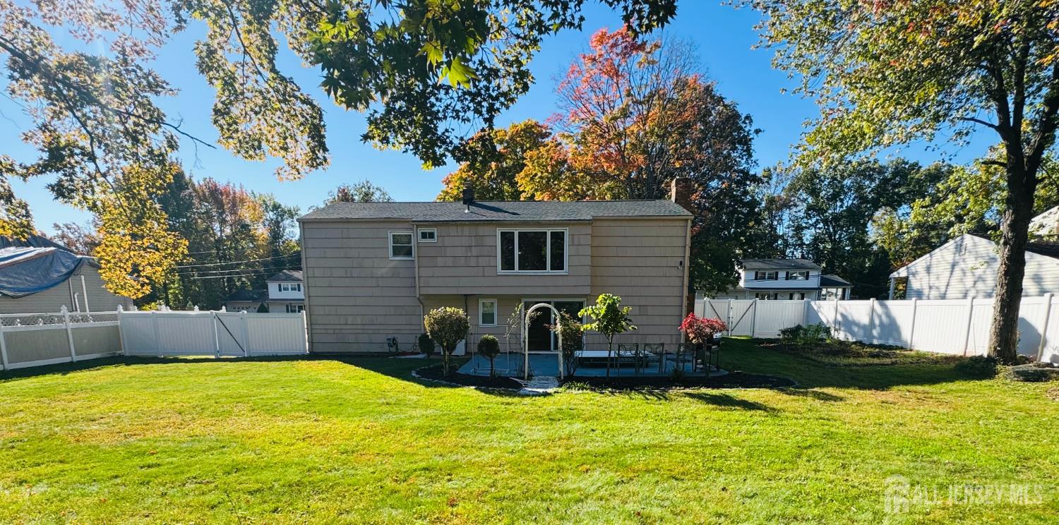 33 Mary Ellen Drive
