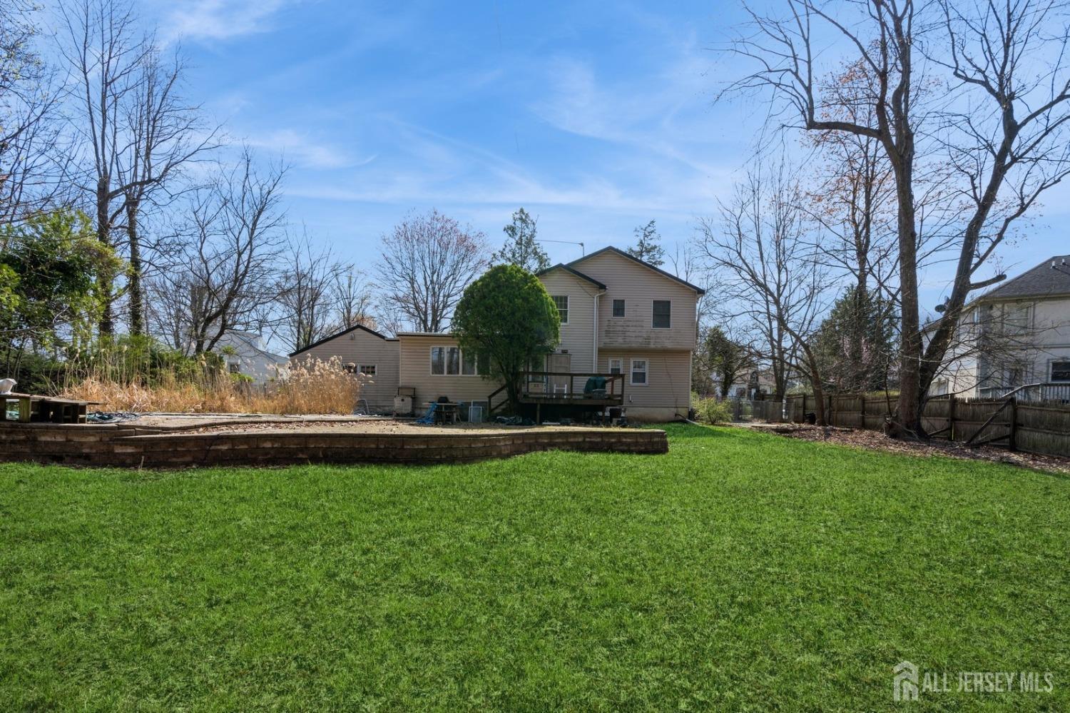 4 Stark Place, Edison, New Jersey image 2