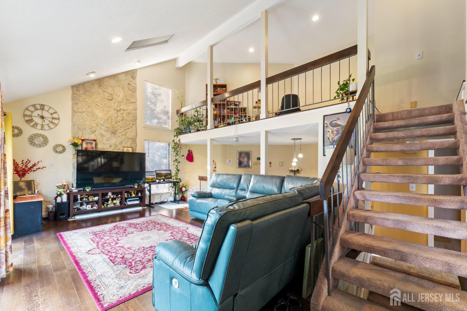 183 Linda Lane, Edison, New Jersey image 10