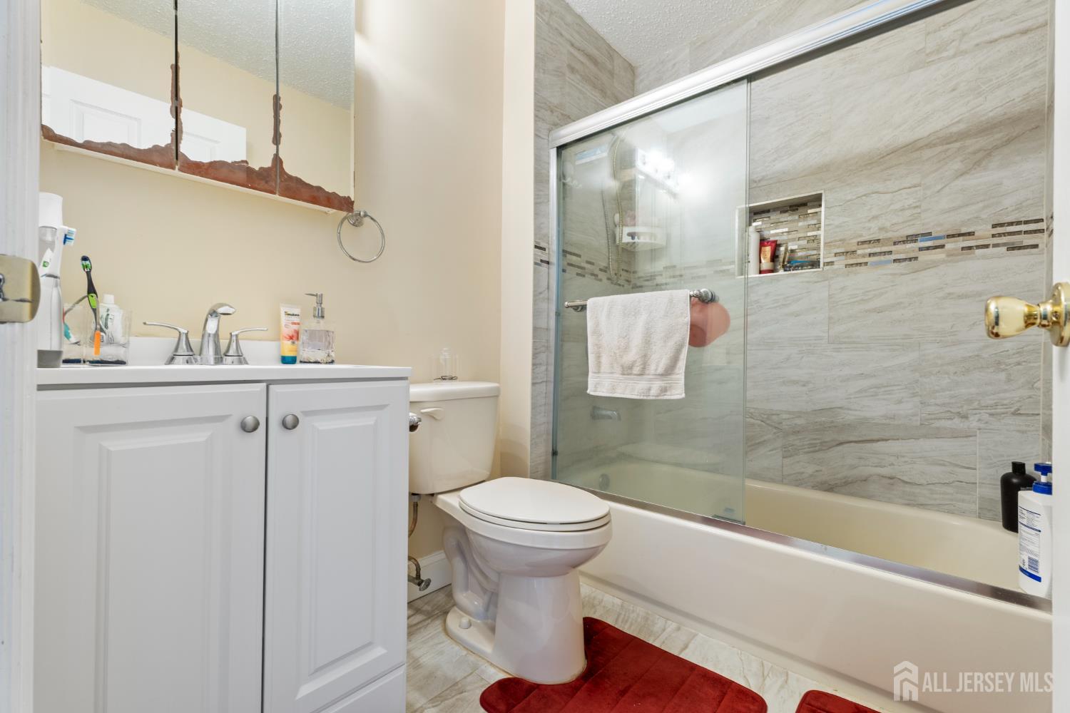 183 Linda Lane, Edison, New Jersey image 34