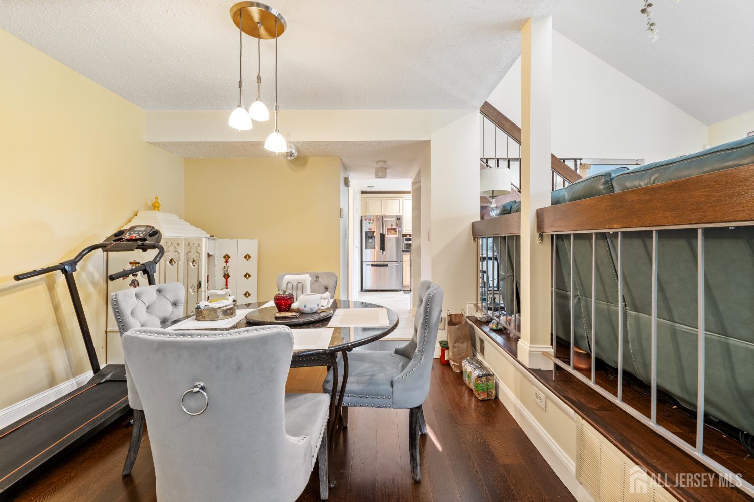 183 Linda Lane, Edison, New Jersey image 11