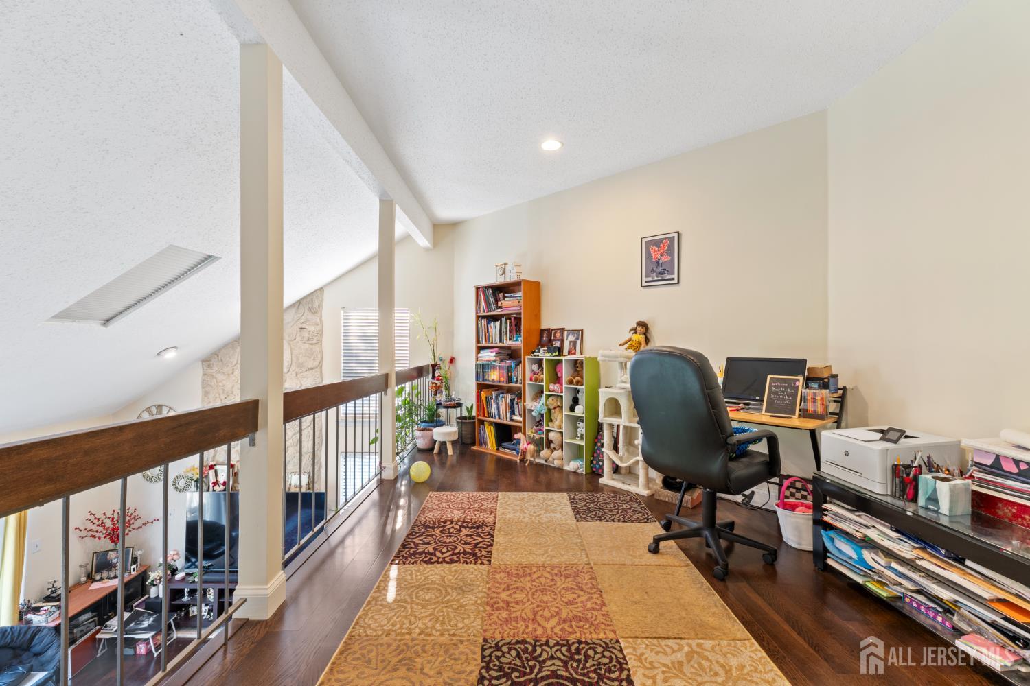 183 Linda Lane, Edison, New Jersey image 23