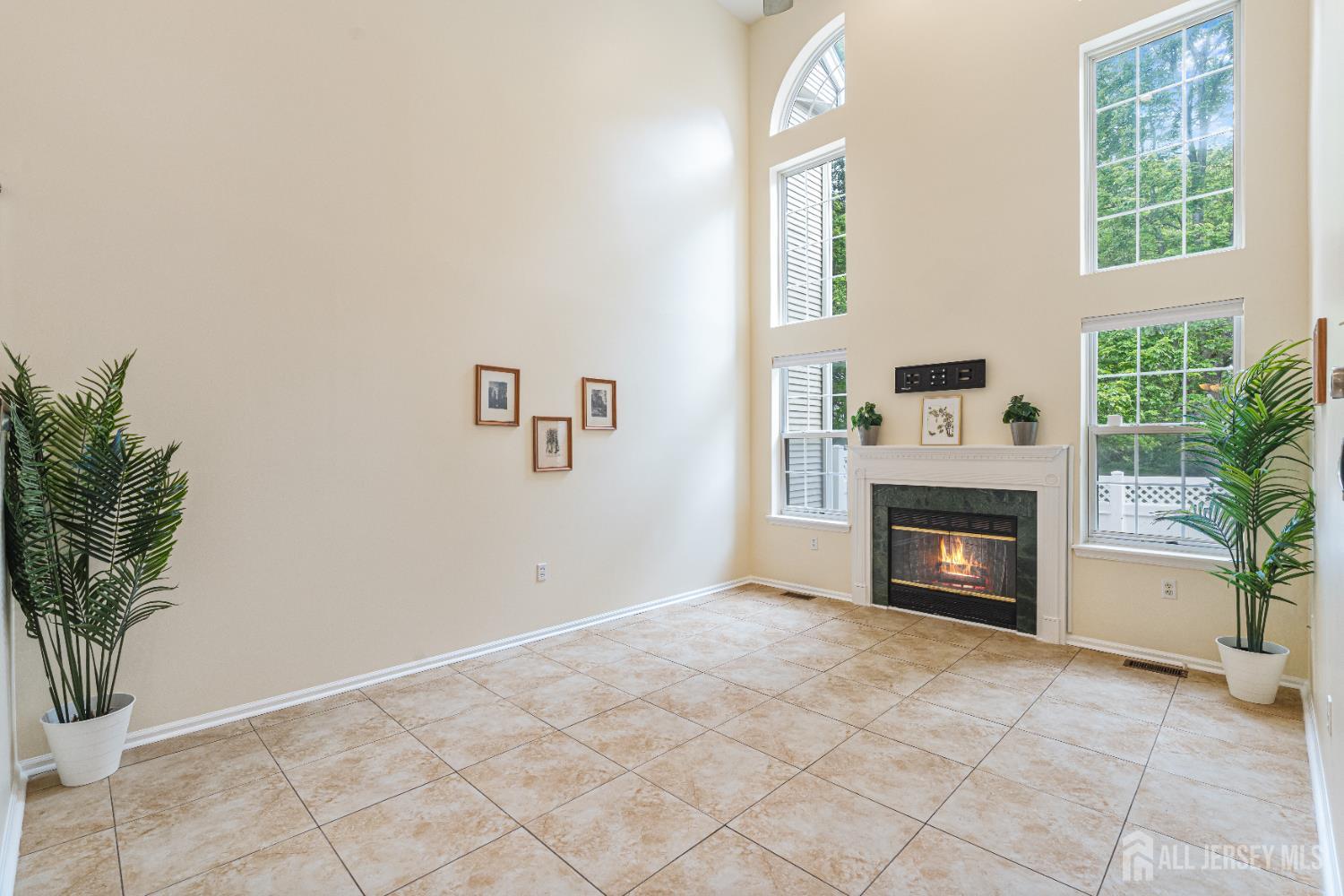 21 Lee Court, Plainsboro, New Jersey image 3