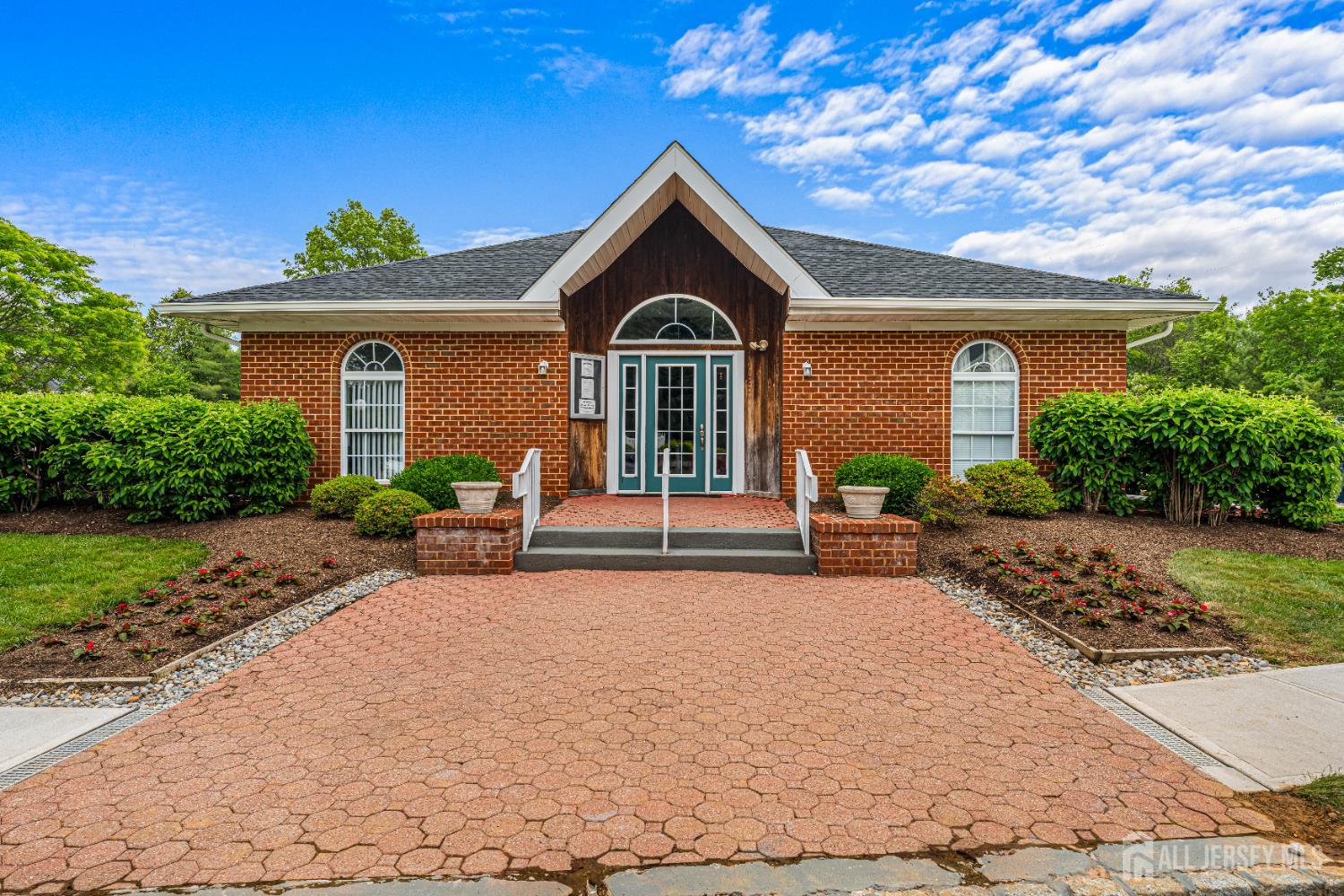 21 Lee Court, Plainsboro, New Jersey image 8