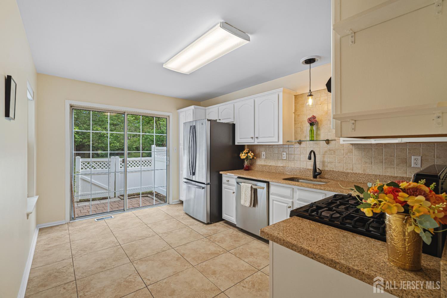21 Lee Court, Plainsboro, New Jersey image 4