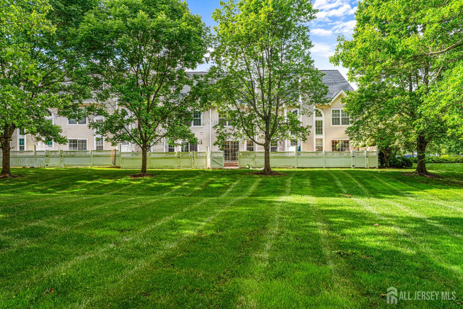 21 Lee Court, Plainsboro, New Jersey image 7