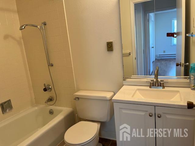 406 Oxford Lane #O, Monroe Township, New Jersey image 9