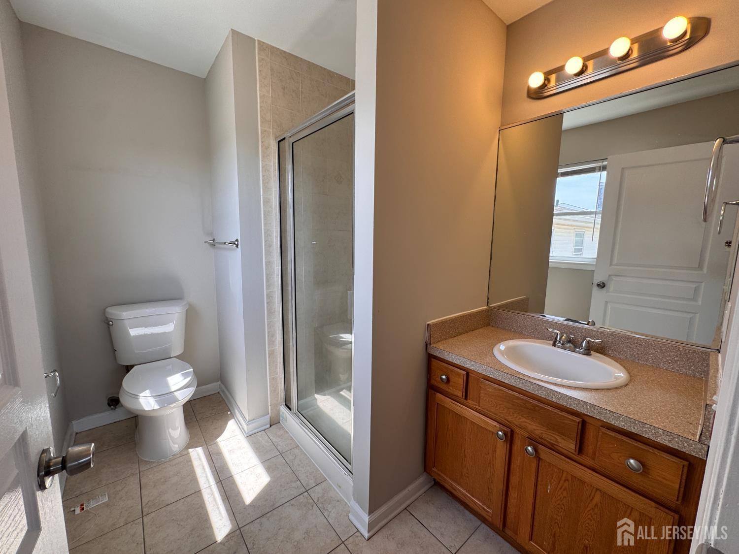 32 Mercer Street, Carteret, New Jersey image 7