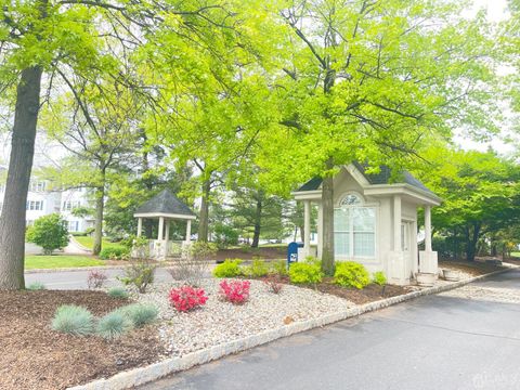 Homes For Rent - 434 Waterford Drive<br/> Edison, NJ 08817