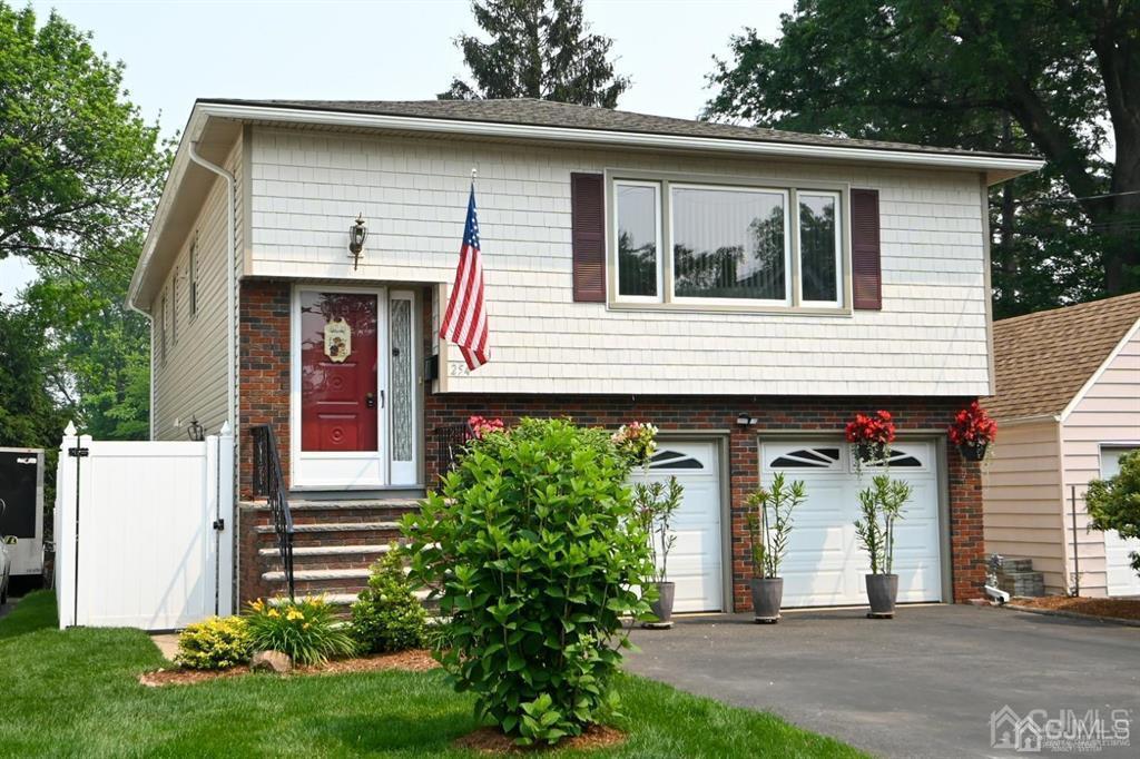 Photo 50 of 67 of 254 4th Avenue house