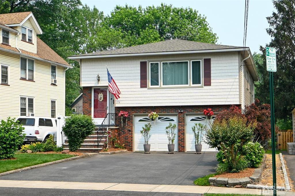 Photo 52 of 67 of 254 4th Avenue house