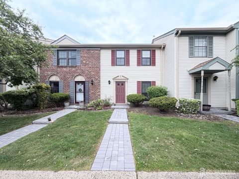 Homes For Rent - 149 Abbot Court<br/> Piscataway, NJ 08854