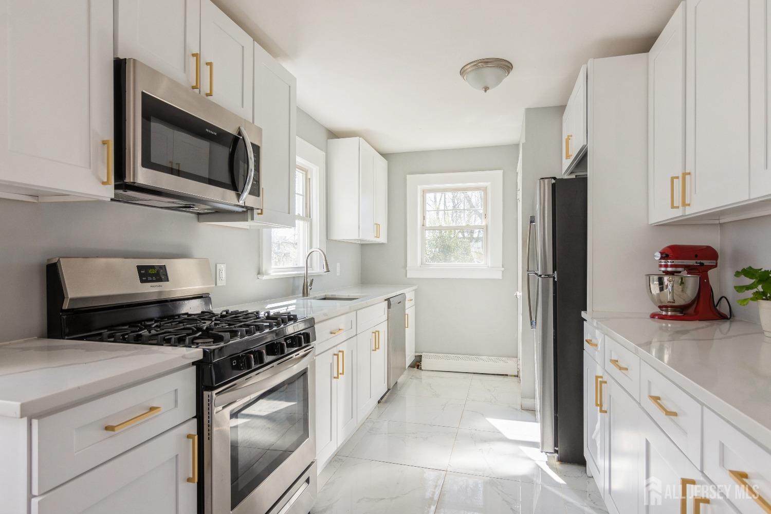1427 Myrtle Avenue, Plainfield, New Jersey image 8