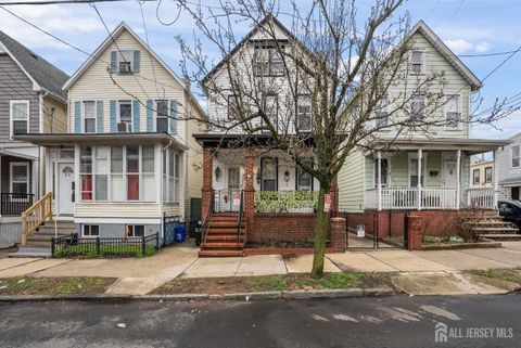 Homes For Sale - 26 Harvey Street<br/> New Brunswick, NJ 08901