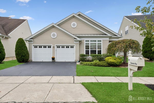 36 EINSTEIN WAY, EAST WINDSOR, NJ 08512 - Image 6ede3d2c5922d124e6b6227aee8a8cce/2712923627