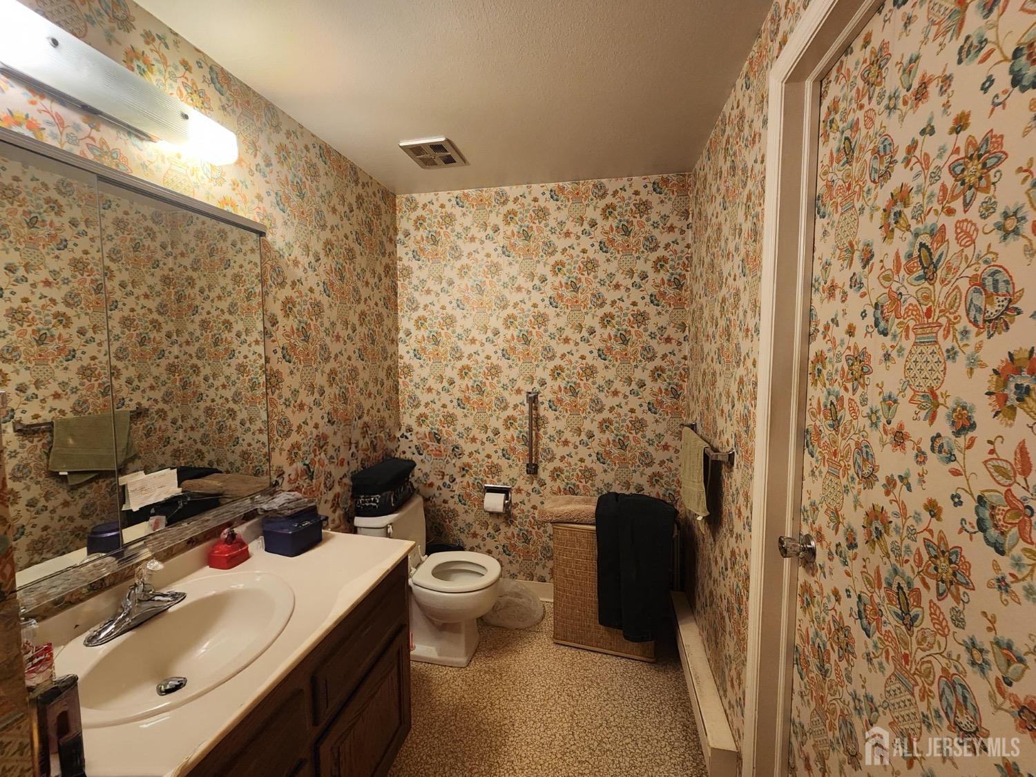 309-C Sharon Way, Monroe Township, New Jersey image 21