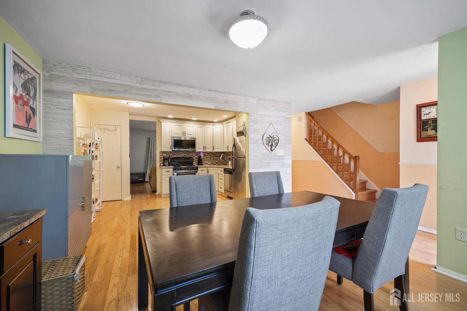 297 Constitution Circle, North Brunswick, New Jersey image 6
