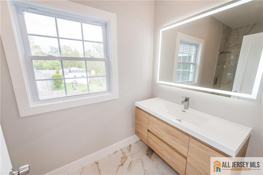 Piscataway, New Jersey, 08854, United States, 7 Bedrooms Bedrooms, ,6 BathroomsBathrooms,Residential,Active,2041679