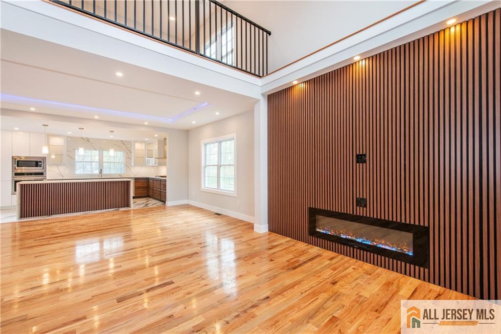 Piscataway, New Jersey, 08854, United States, 7 Bedrooms Bedrooms, ,6 BathroomsBathrooms,Residential,Active,2041679