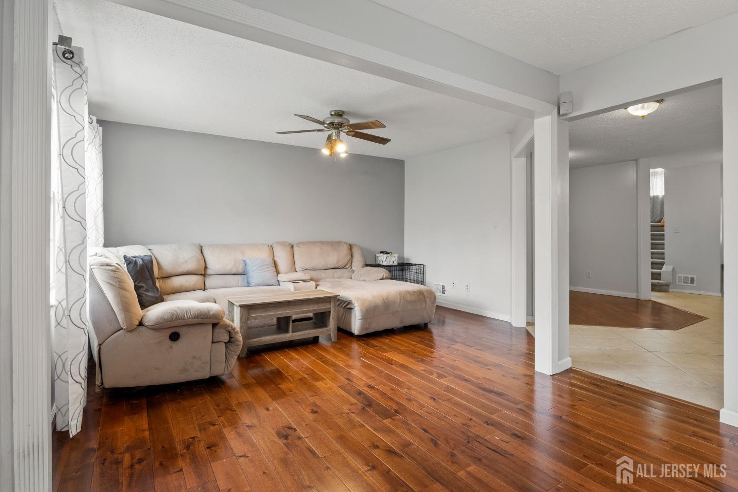 74 Kingfisher Court, Marlboro, New Jersey image 8