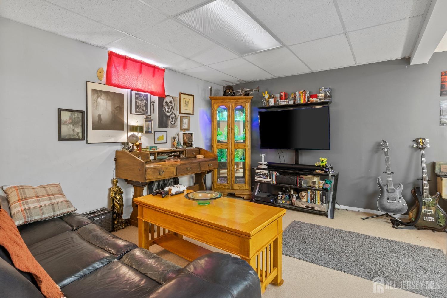 74 Kingfisher Court, Marlboro, New Jersey image 26